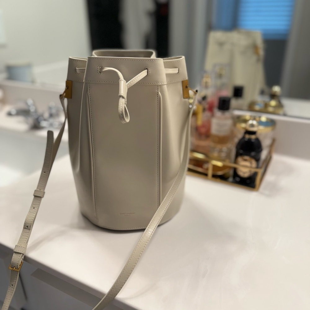 Women's YSL Talitha Medium Leather Bucket Bag